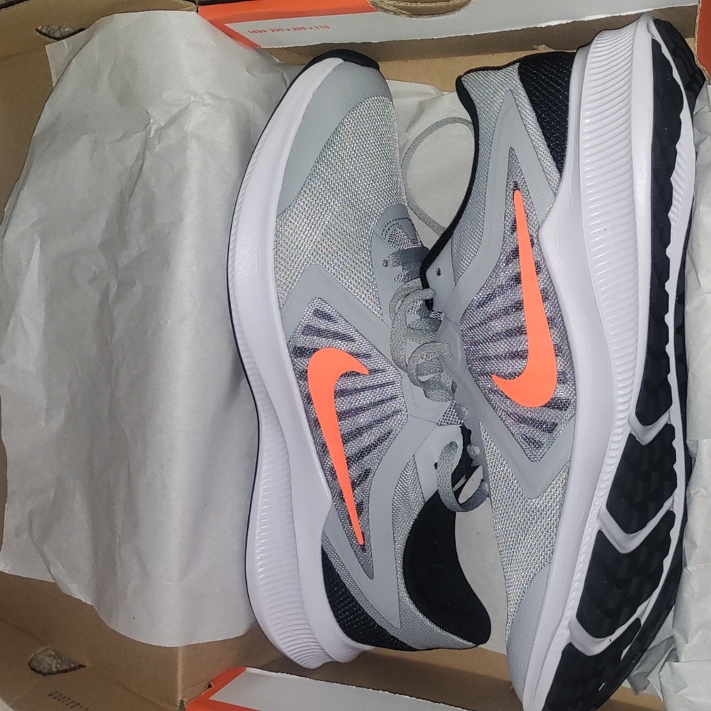 Nike Downshifter 10 (GS)